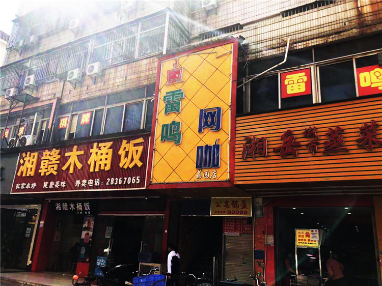 布吉廣告招牌制作應該注意哪些問題